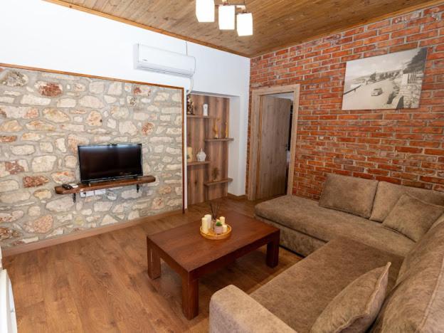Roel Apartments ساراندا المظهر الخارجي الصورة