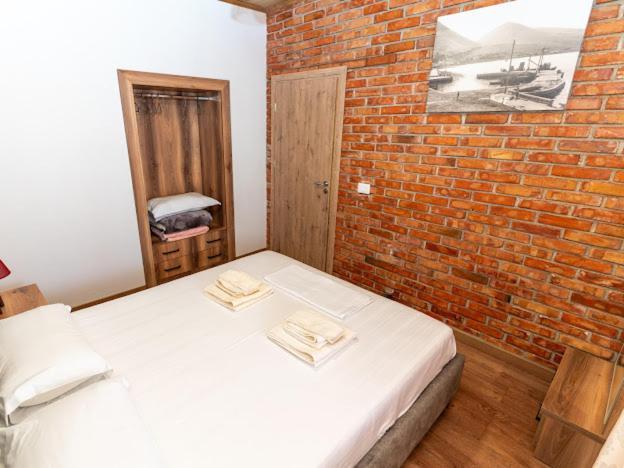 Roel Apartments ساراندا المظهر الخارجي الصورة