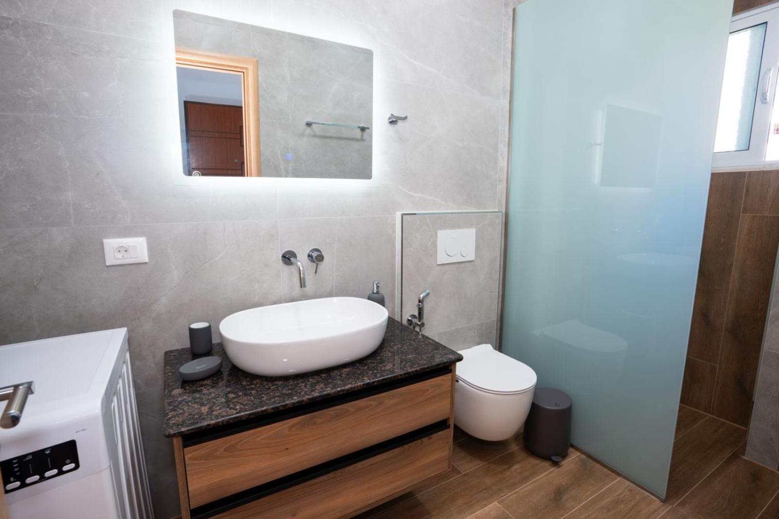 Roel Apartments ساراندا المظهر الخارجي الصورة