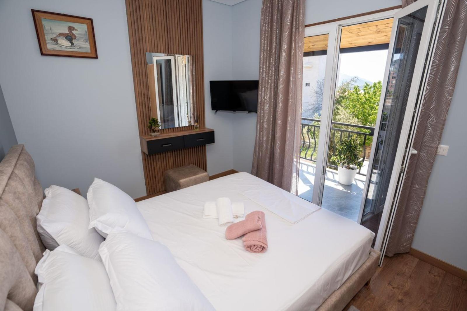 Roel Apartments ساراندا المظهر الخارجي الصورة