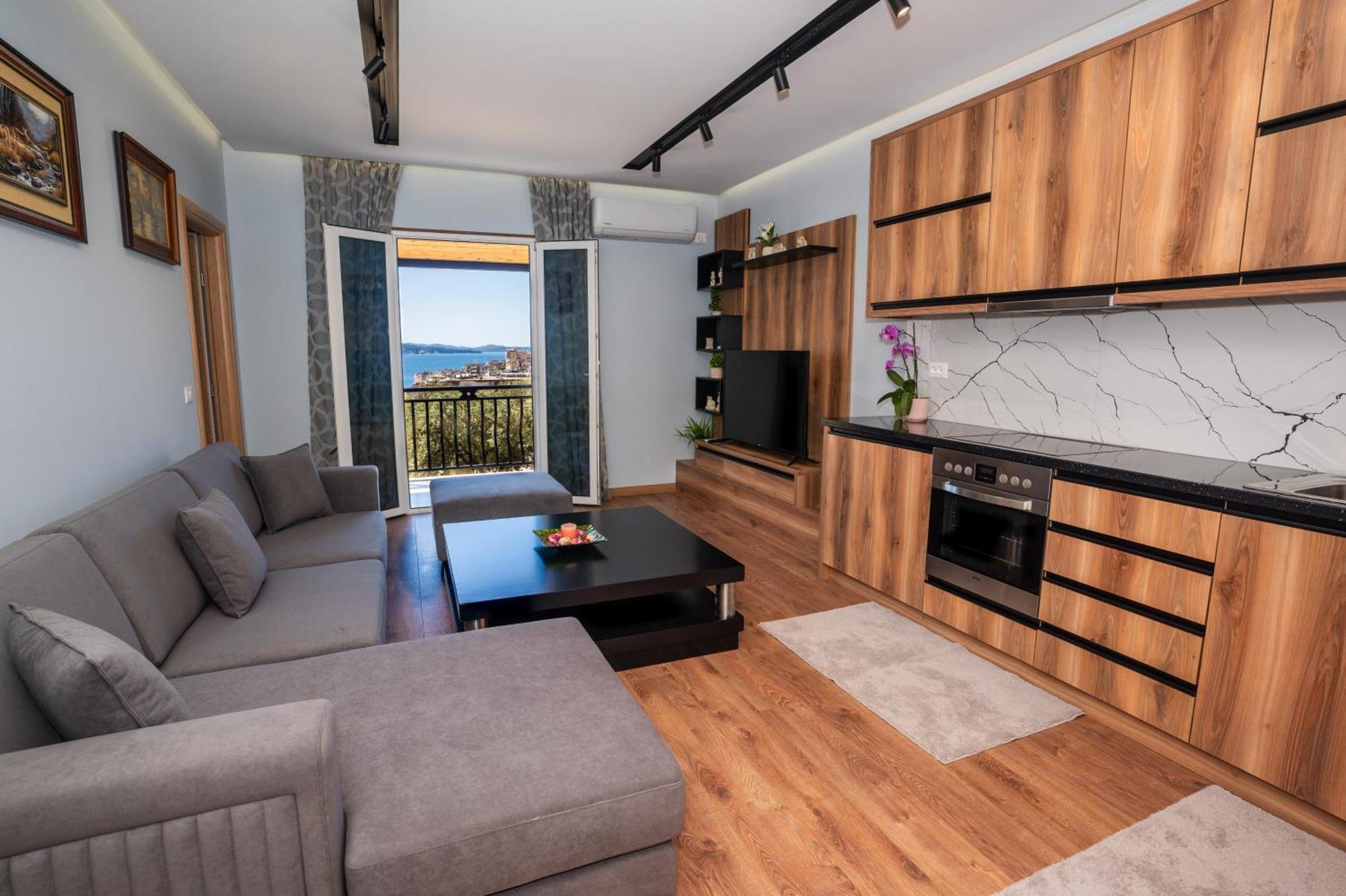 Roel Apartments ساراندا المظهر الخارجي الصورة